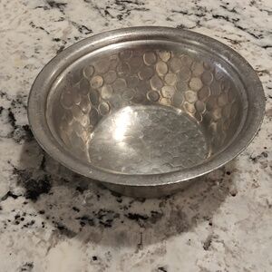 Everlast forged aluminum bowl